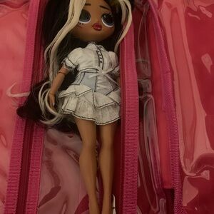 Preloved Lol OMG‎ movie magic doll